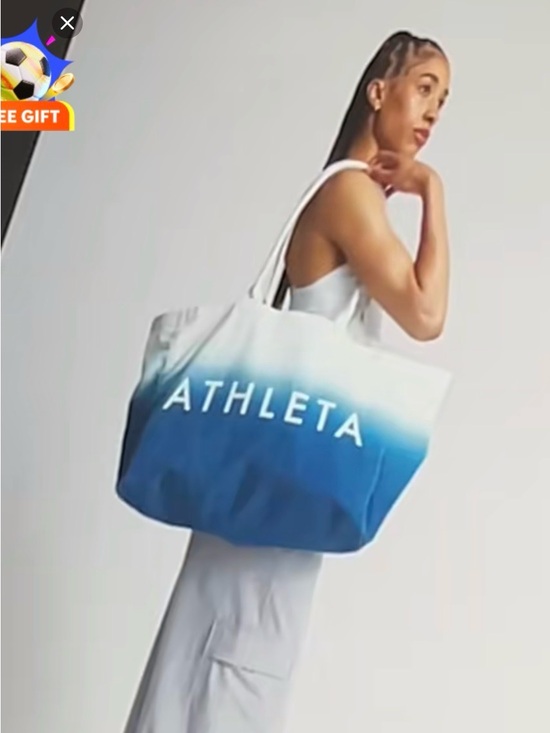 Athleta Handbags - NWOT Athleta Ombré Canvas Beach/Gym Bag.